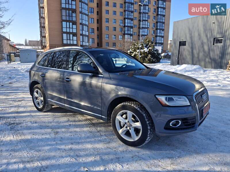 Внедорожник / Кроссовер Audi Q5 2014 в Каменец-Подольском