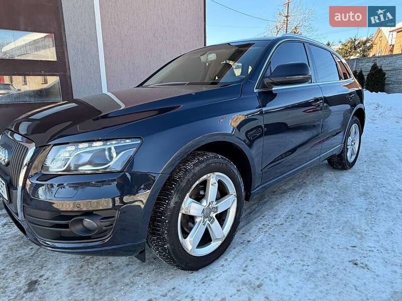 Внедорожник / Кроссовер Audi Q5 2011 в Львове