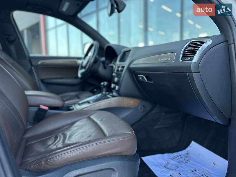 Внедорожник / Кроссовер Audi Q5 2013 в Тернополе