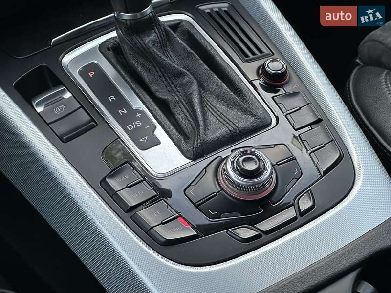 Внедорожник / Кроссовер Audi Q5 2011 в Харькове