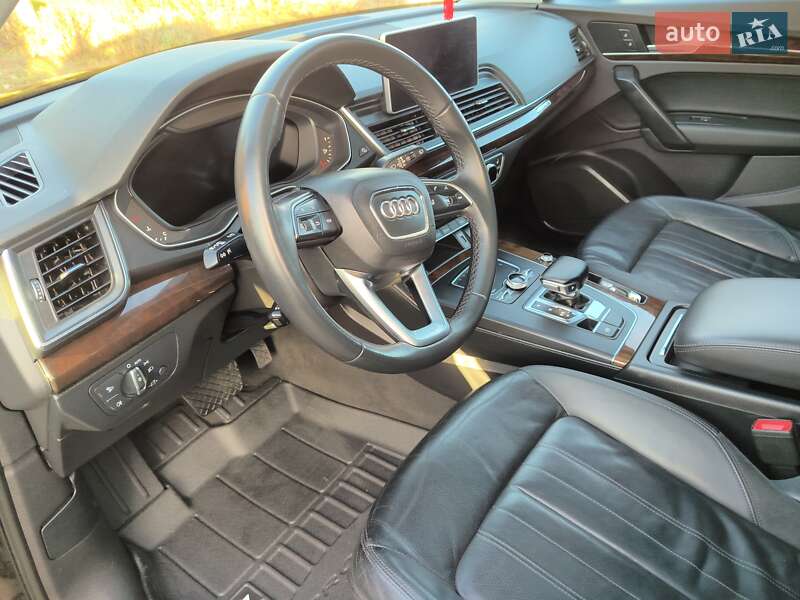 Позашляховик / Кросовер Audi Q5 2018 в Костопілі