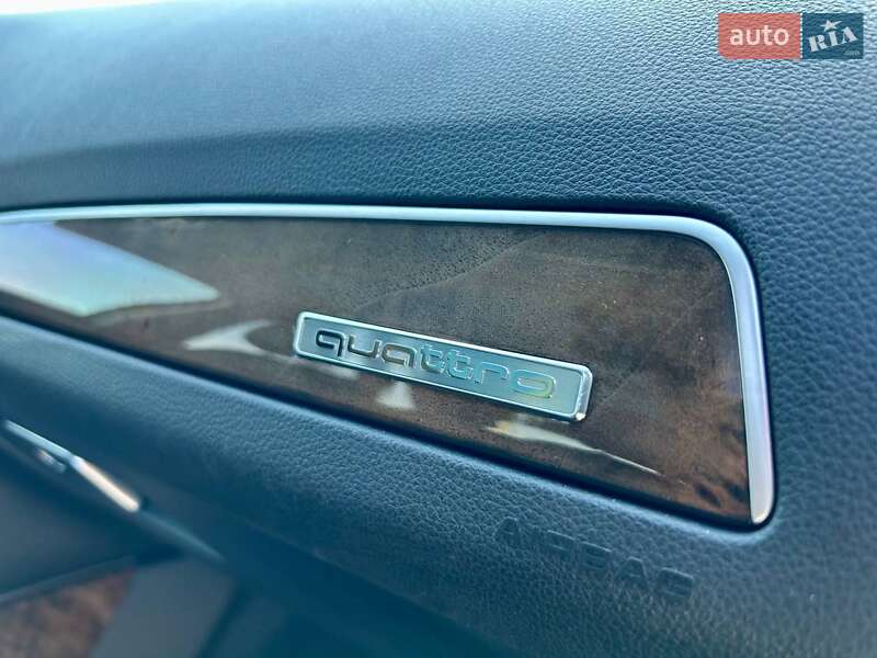 Внедорожник / Кроссовер Audi Q5 2015 в Киеве