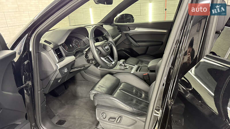 Внедорожник / Кроссовер Audi Q5 2020 в Киеве фото 17 Внедорожник / Кроссовер Audi Q5 2020 в Киеве