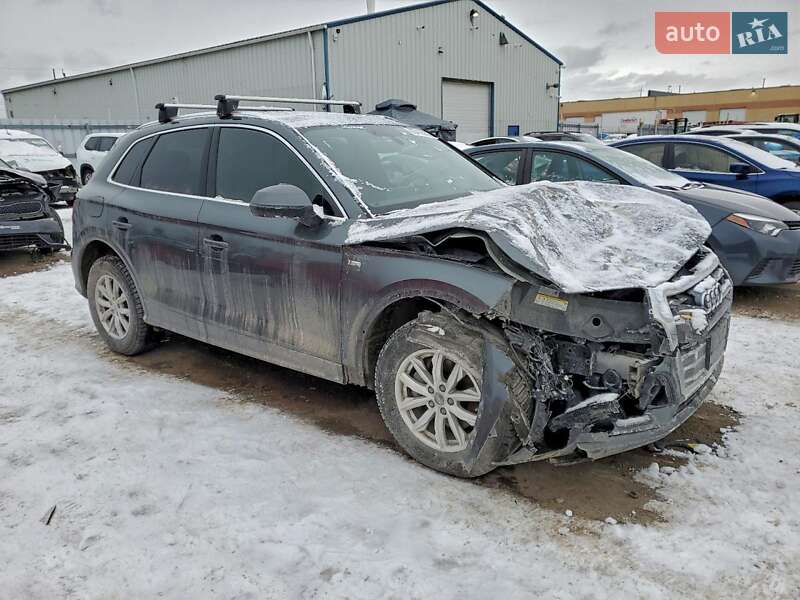 Внедорожник / Кроссовер Audi Q5 2018 в Ровно