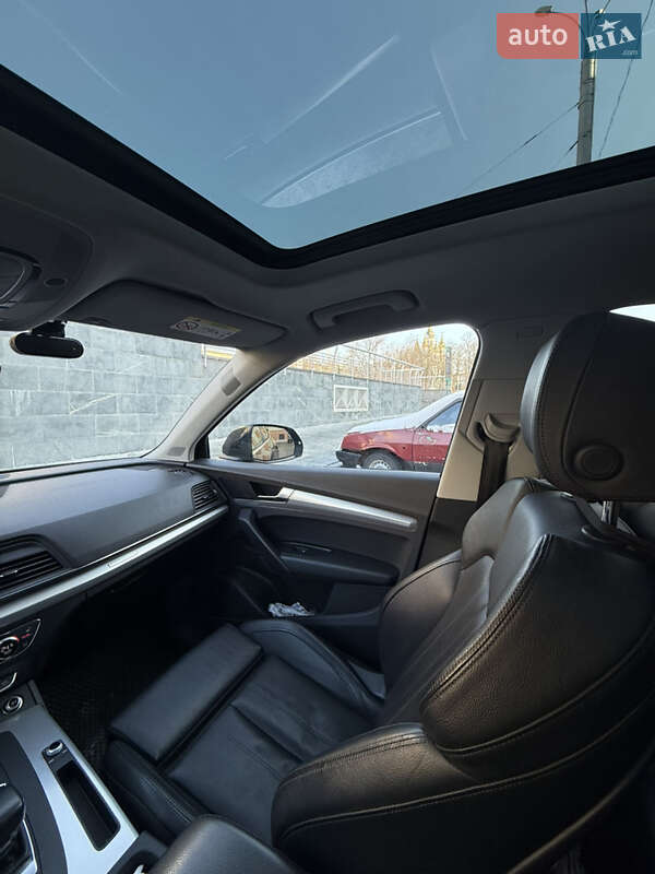 Позашляховик / Кросовер Audi Q5 2019 в Харкові