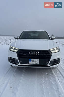 Позашляховик / Кросовер Audi Q5 2017 в Полтаві