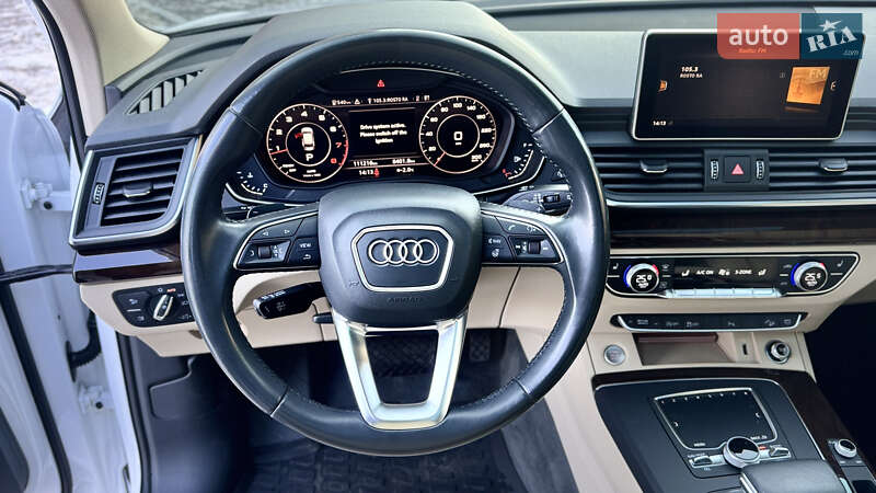 Позашляховик / Кросовер Audi Q5 2018 в Одесі