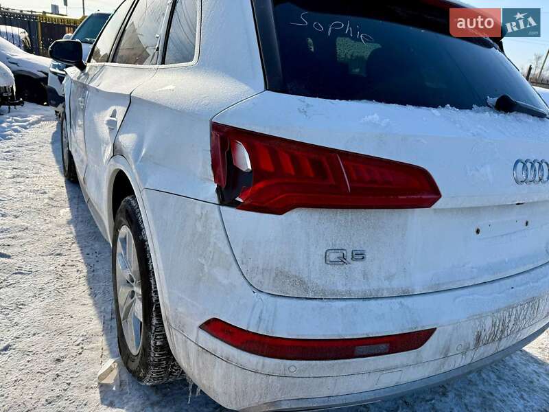 Внедорожник / Кроссовер Audi Q5 2017 в Киеве