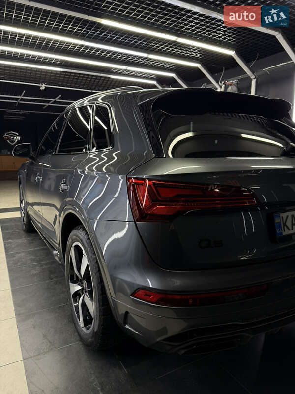 Внедорожник / Кроссовер Audi Q5 2021 в Киеве фото 10 Внедорожник / Кроссовер Audi Q5 2021 в Киеве