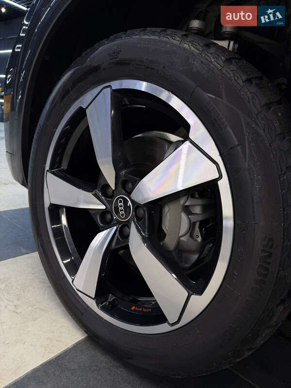 Внедорожник / Кроссовер Audi Q5 2021 в Киеве фото 46 Внедорожник / Кроссовер Audi Q5 2021 в Киеве