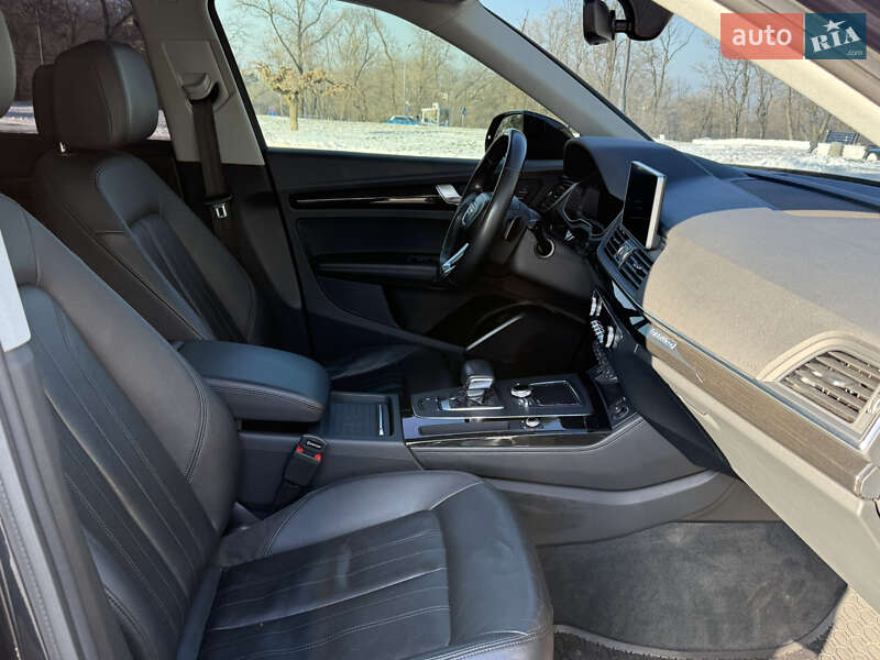 Внедорожник / Кроссовер Audi Q5 2020 в Одессе фото 28 Внедорожник / Кроссовер Audi Q5 2020 в Одессе
