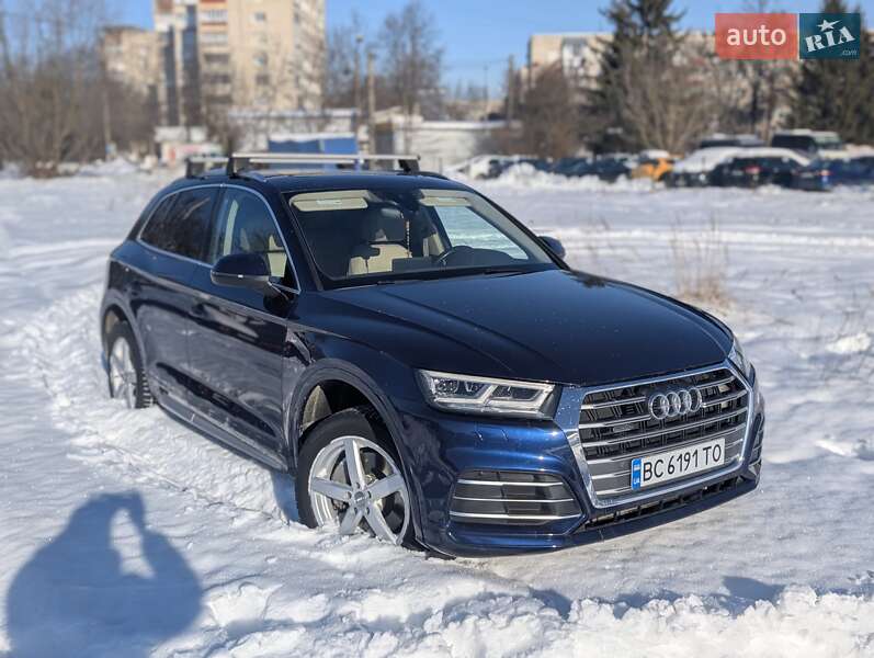 Внедорожник / Кроссовер Audi Q5 2017 в Львове