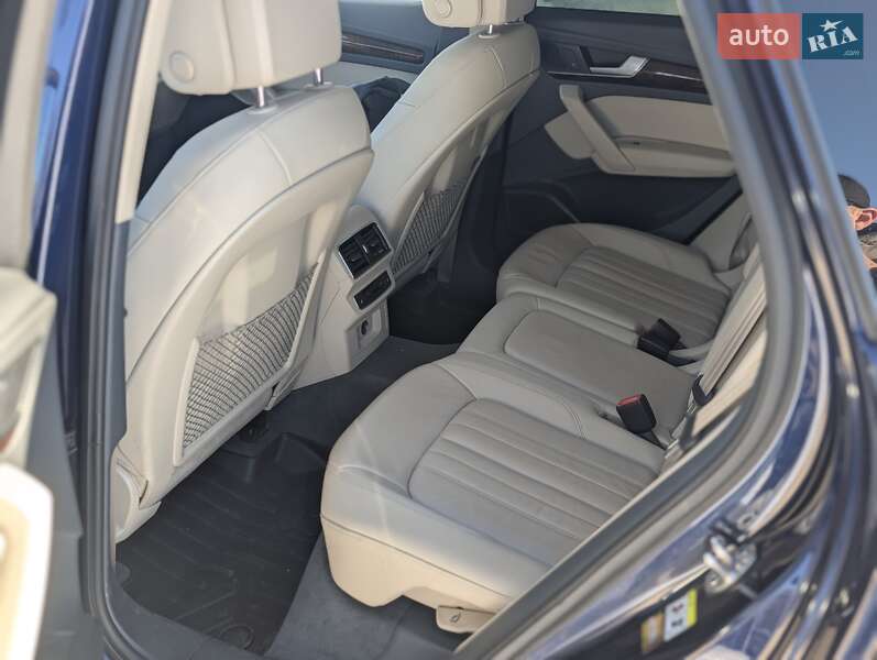 Внедорожник / Кроссовер Audi Q5 2017 в Львове