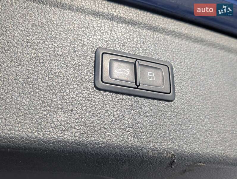 Внедорожник / Кроссовер Audi Q5 2017 в Львове