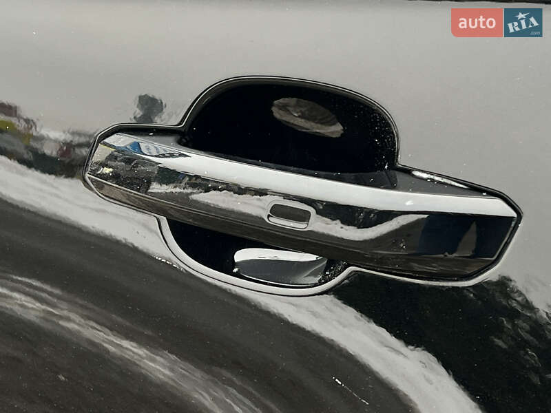 Внедорожник / Кроссовер Audi Q5 2018 в Киеве фото 29 Внедорожник / Кроссовер Audi Q5 2018 в Киеве