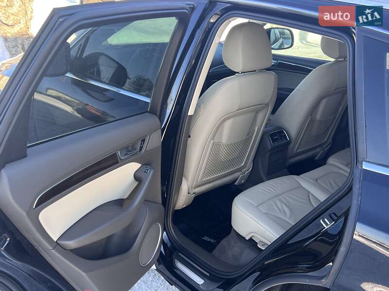 Внедорожник / Кроссовер Audi Q5 2016 в Владимире