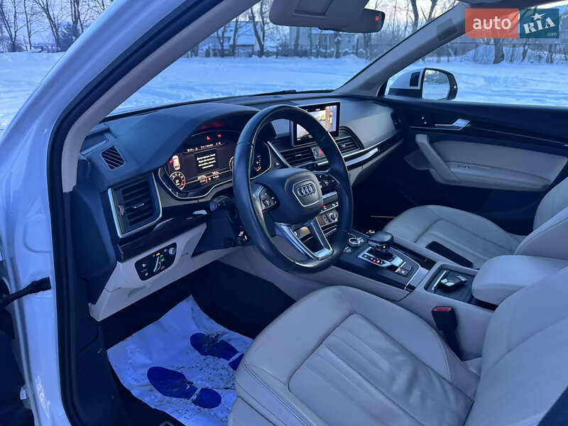 Внедорожник / Кроссовер Audi Q5 2019 в Ходорове