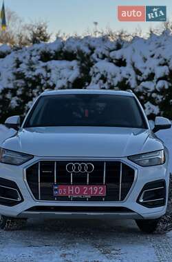 Позашляховик / Кросовер Audi Q5 2020 в Луцьку