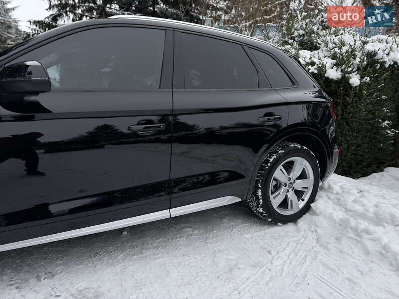 Внедорожник / Кроссовер Audi Q5 2018 в Умани фото 12 Внедорожник / Кроссовер Audi Q5 2018 в Умани