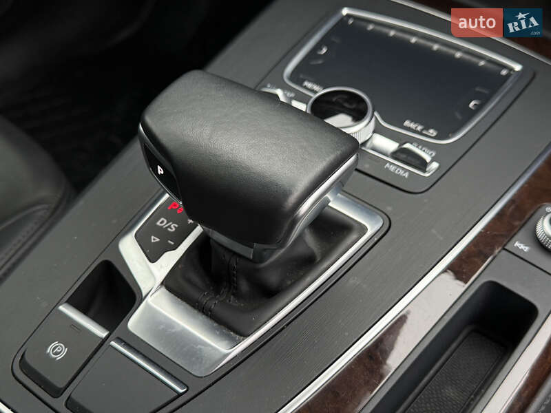 Внедорожник / Кроссовер Audi Q5 2019 в Ровно фото 63 Внедорожник / Кроссовер Audi Q5 2019 в Ровно
