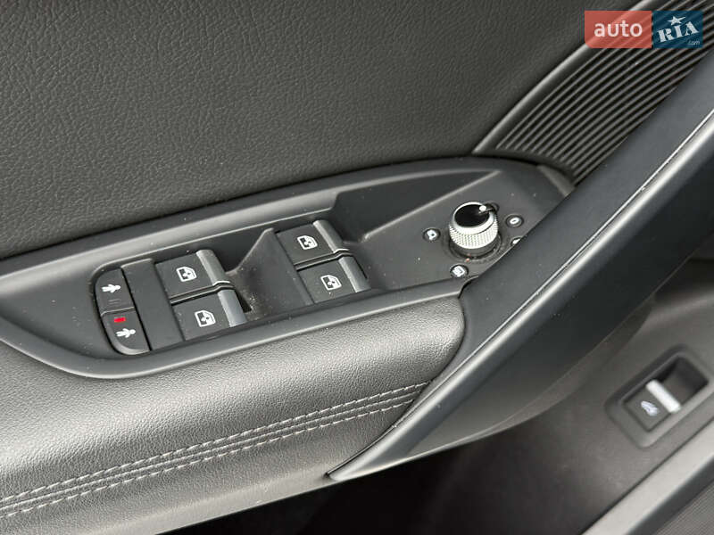 Внедорожник / Кроссовер Audi Q5 2019 в Ровно фото 86 Внедорожник / Кроссовер Audi Q5 2019 в Ровно