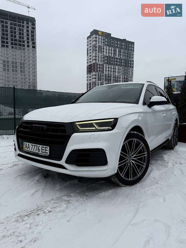 Позашляховик / Кросовер Audi Q5 2017 в Києві фото Позашляховик / Кросовер Audi Q5 2017 в Києві