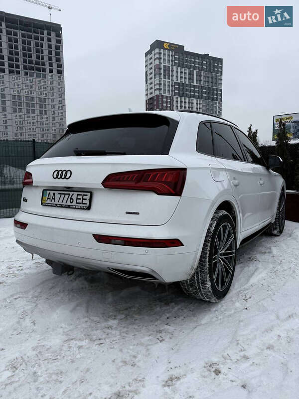 Позашляховик / Кросовер Audi Q5 2017 в Києві фото 7 Позашляховик / Кросовер Audi Q5 2017 в Києві