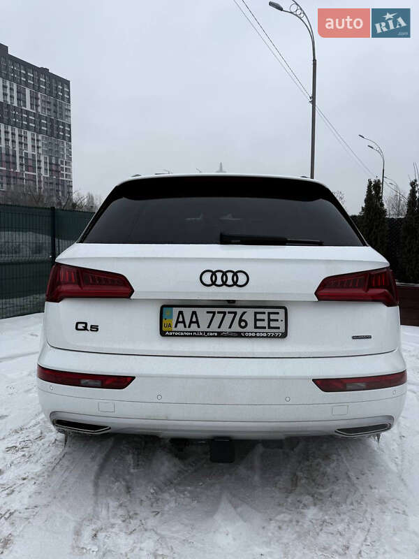 Позашляховик / Кросовер Audi Q5 2017 в Києві фото 8 Позашляховик / Кросовер Audi Q5 2017 в Києві