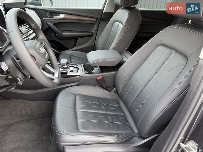 Внедорожник / Кроссовер Audi Q5 2023 в Стрые