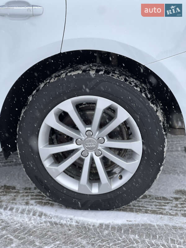 Позашляховик / Кросовер Audi Q5 2016 в Львові