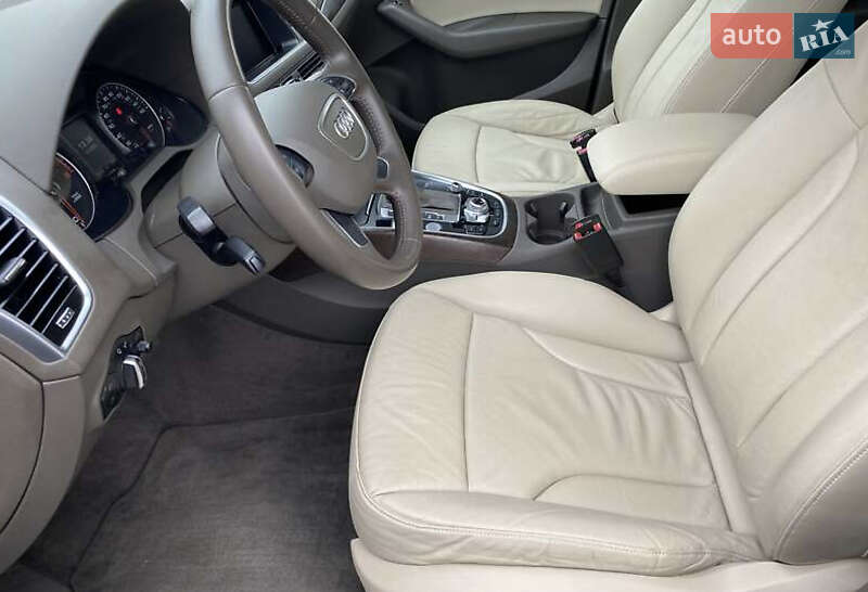 Внедорожник / Кроссовер Audi Q5 2015 в Тернополе фото 29 Внедорожник / Кроссовер Audi Q5 2015 в Тернополе