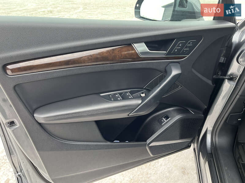 Внедорожник / Кроссовер Audi Q5 2019 в Дубно фото 14 Внедорожник / Кроссовер Audi Q5 2019 в Дубно