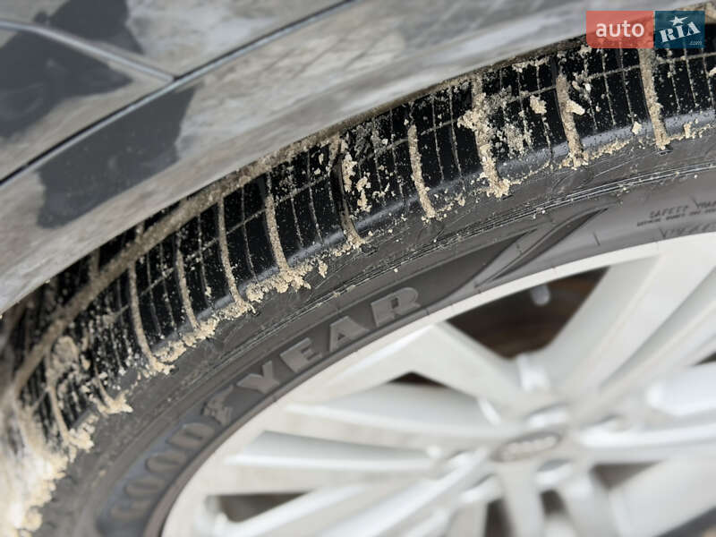 Позашляховик / Кросовер Audi Q5 2018 в Рівному фото 10 Позашляховик / Кросовер Audi Q5 2018 в Рівному