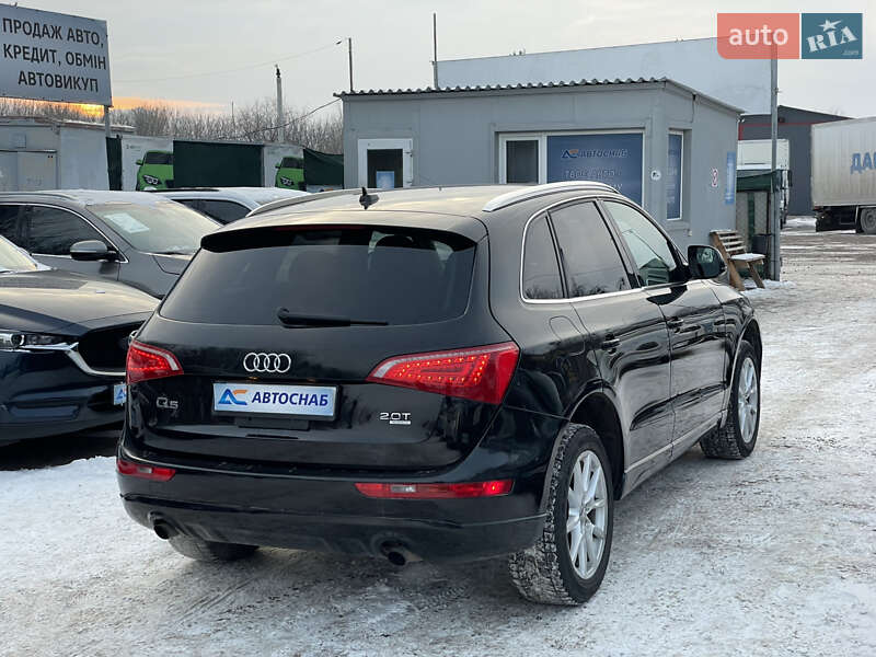 Внедорожник / Кроссовер Audi Q5 2011 в Полтаве