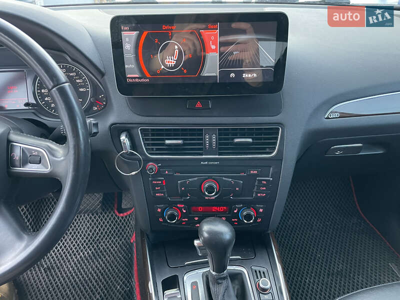 Внедорожник / Кроссовер Audi Q5 2011 в Полтаве