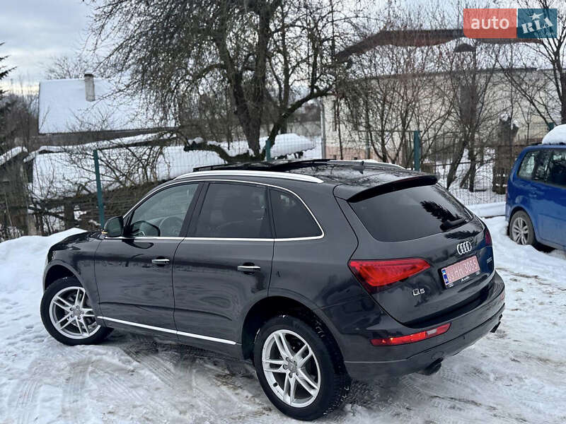 Внедорожник / Кроссовер Audi Q5 2015 в Дрогобыче