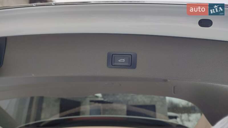 Внедорожник / Кроссовер Audi Q5 2016 в Дубно