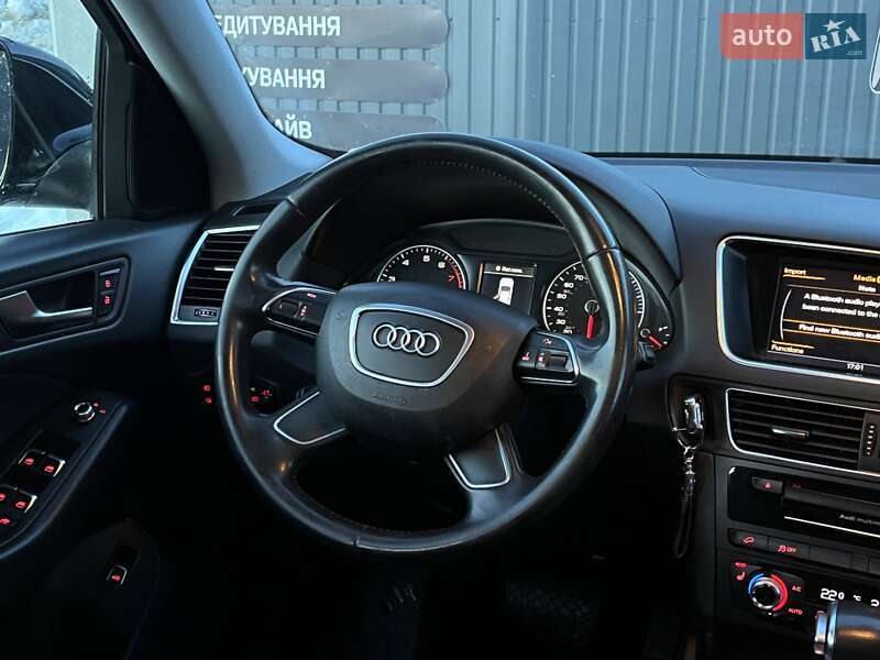 Внедорожник / Кроссовер Audi Q5 2015 в Львове