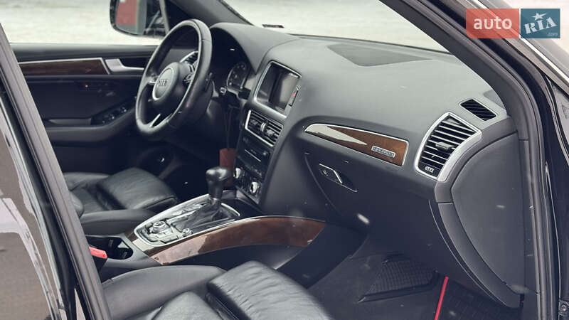 Позашляховик / Кросовер Audi Q5 2016 в Дубні