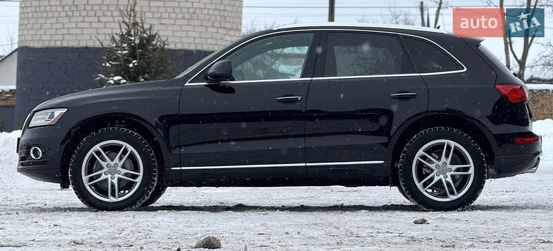 Позашляховик / Кросовер Audi Q5 2016 в Дубні