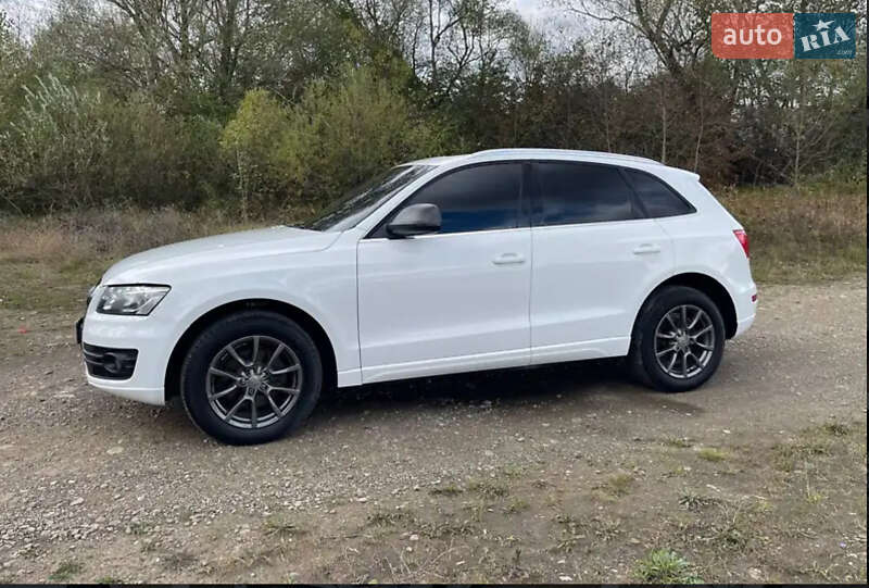 Внедорожник / Кроссовер Audi Q5 2012 в Виннице