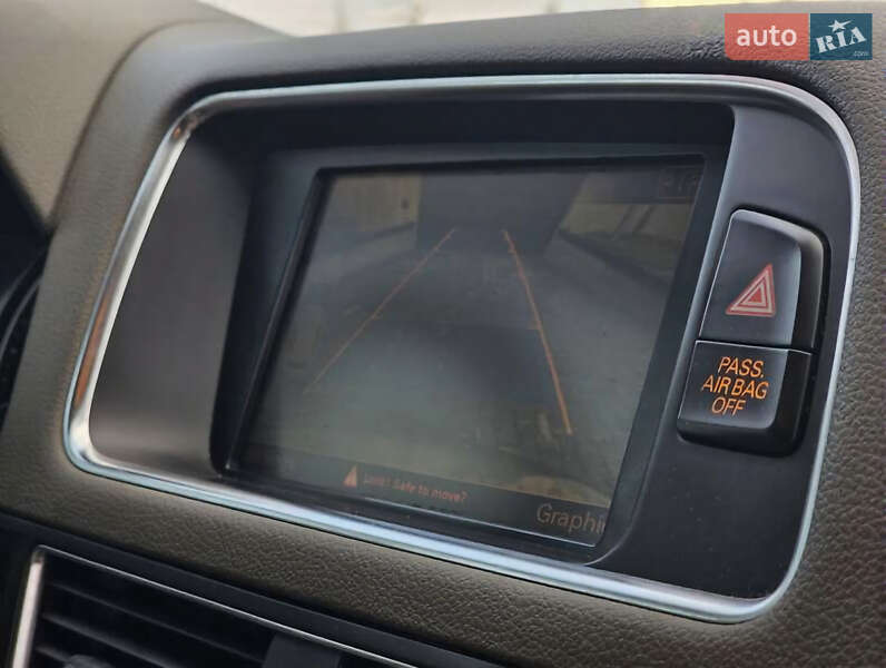 Позашляховик / Кросовер Audi Q5 2011 в Львові