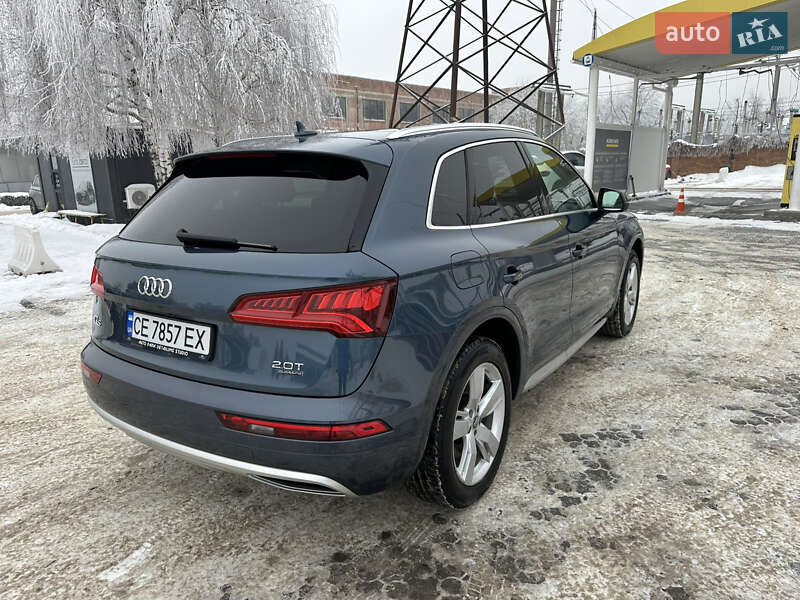 Внедорожник / Кроссовер Audi Q5 2018 в Черновцах