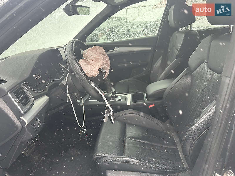 Позашляховик / Кросовер Audi Q5 2018 в Рівному