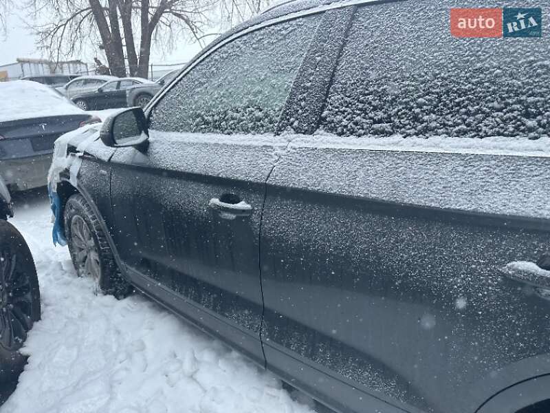 Позашляховик / Кросовер Audi Q5 2018 в Рівному