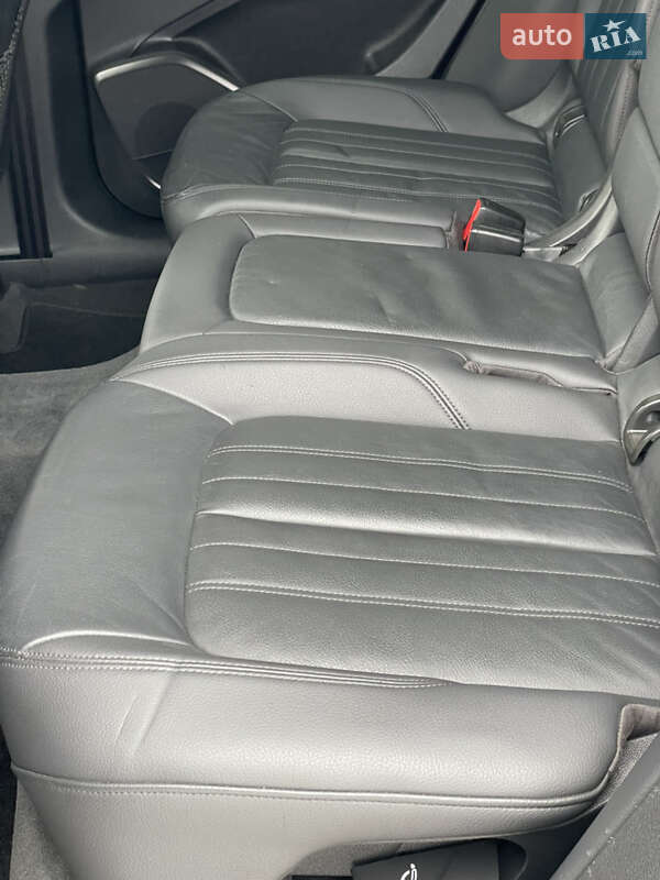 Позашляховик / Кросовер Audi Q5 2018 в Стрию