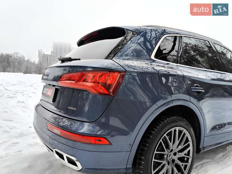 Позашляховик / Кросовер Audi Q5 2017 в Києві