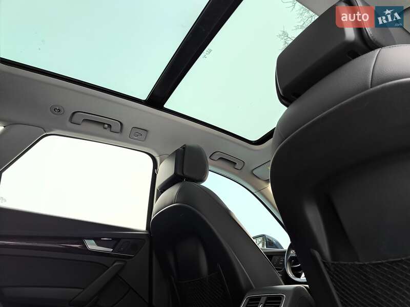 Позашляховик / Кросовер Audi Q5 2017 в Києві