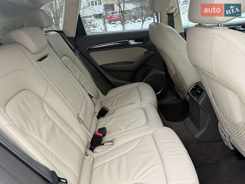 Внедорожник / Кроссовер Audi Q5 2014 в Павлограде