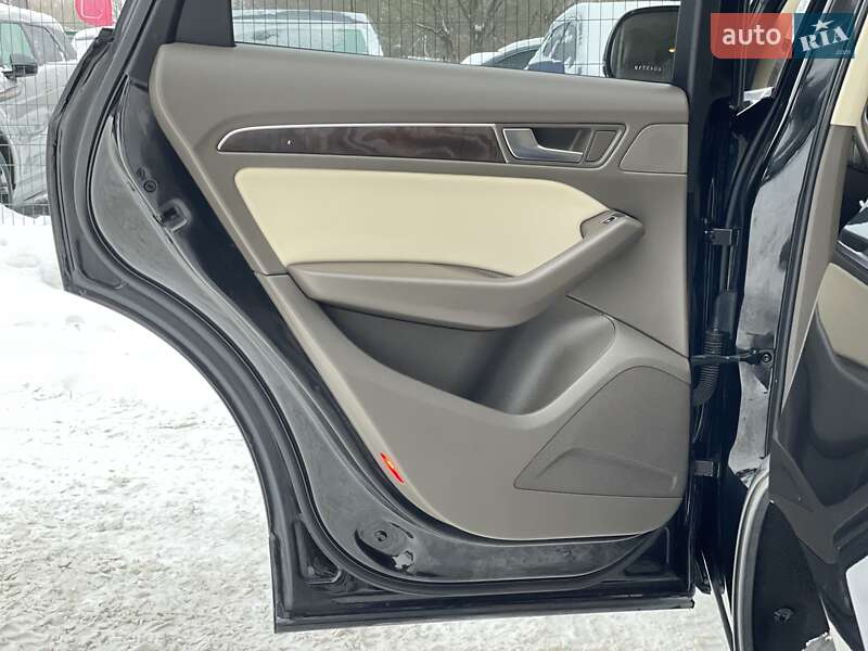 Внедорожник / Кроссовер Audi Q5 2015 в Бердичеве